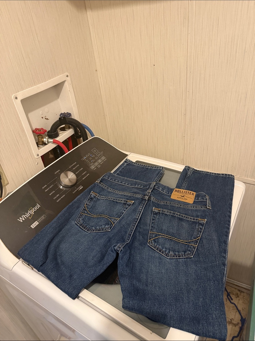 Hollister Men's Straight Leg Indigo Blue Jeans30x30
